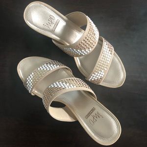 Women’s sandals